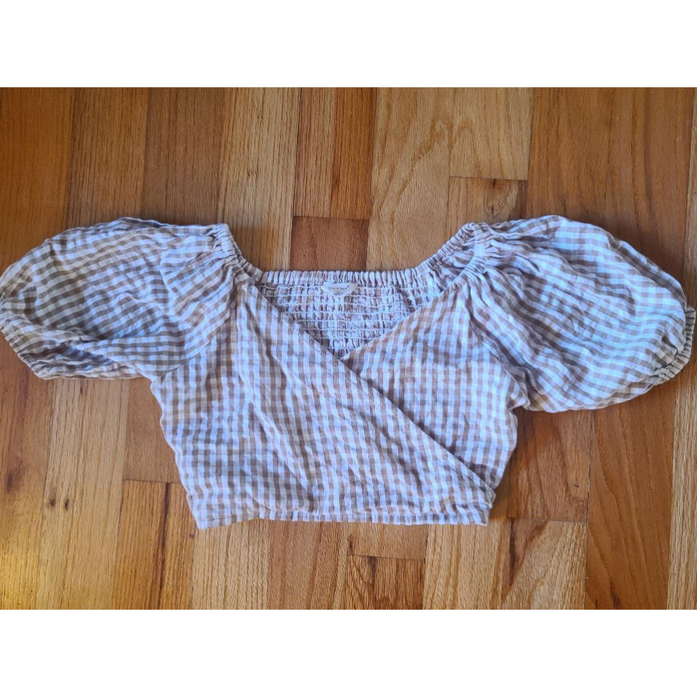 Sim & Sam small crop top puff sleeve